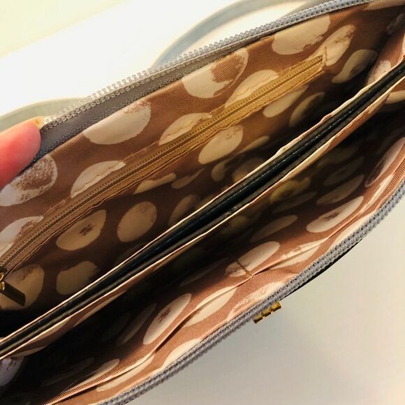 Clutch Cross-Body Bag/Purse Pale/Baby Blue Gold Tone Vegan Prep Core Classy - Picture 5 of 9